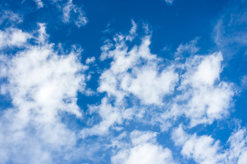 Obraz premium White clouds