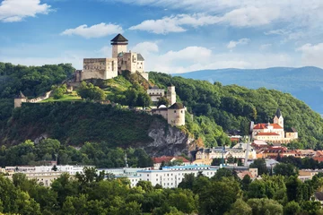 Zelfklevend Fotobehang Kasteel Trencin castle, Slovakia