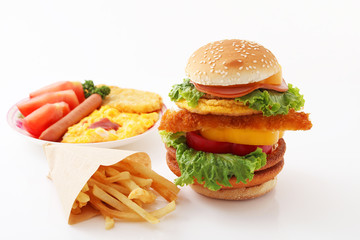 軽食イメージ　ハンバーガーセット