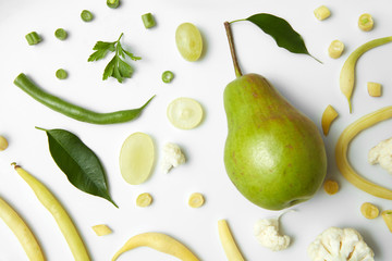 Obraz premium pear, cauliflower and beans