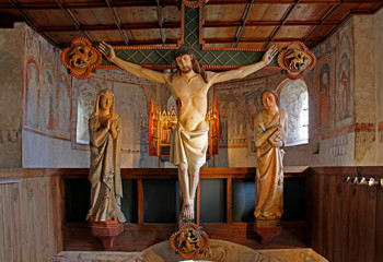 Crocifisso con Maria e Giovanni; cappella di Castel Tirolo