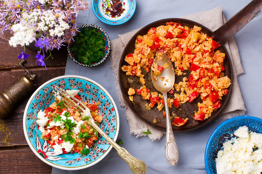 Turkish Scrambled Eggs with Tomatoes and Peppers