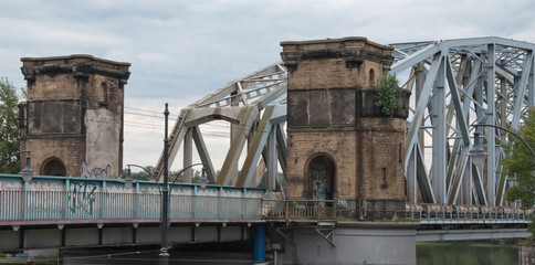 Most kolejowy © amadeusz