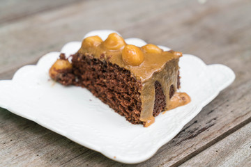 banana butter with macadamia cake