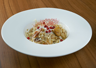 Barley risotto with mushrooms