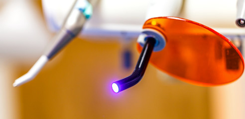 Polymerization dental lamp