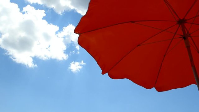 Ombrellone visto dal basso
