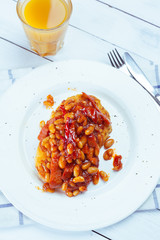 white beans in tomato sauce