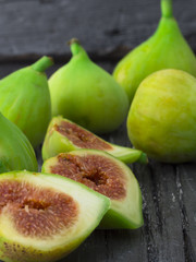 fresh green figs