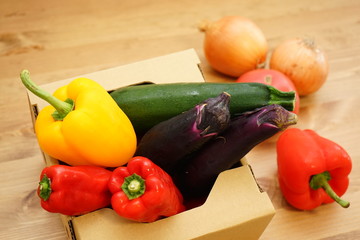 Organic vegetable and fruit basket