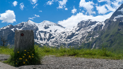 Gipfel an der Hochalpenstrasse 