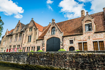 Le long des canaux de Bruges  la Venise du nord