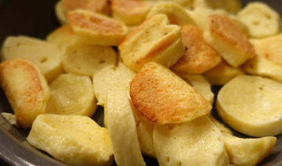 Quenelles à la poêle