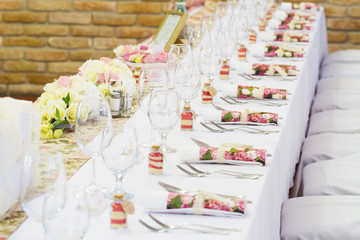 wedding table settings