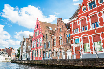 Obraz premium Le long des canaux de Bruges la Venise du nord