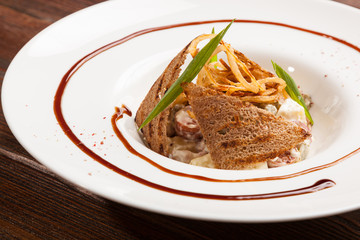 beer salad with rye croutons