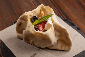 pita with salad inside