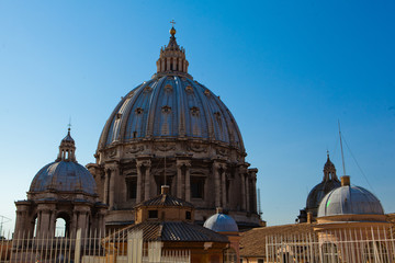 Naklejka premium Look from below at gorgeous dome of St. Peter's Basilica