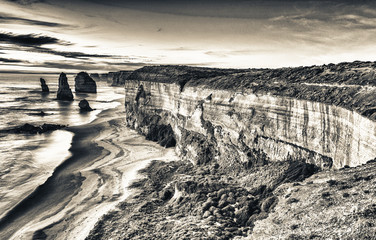Magnificence of Twelve Apostles Rocks at sunrise - Great Ocrean