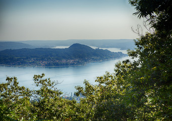 Fototapeta na wymiar View of Lake