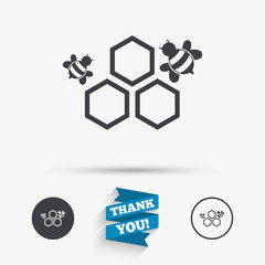 Obraz premium Honeycomb sign icon. Honey cells symbol.