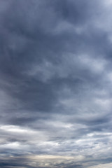 Obraz premium black clouds in the sky as the background