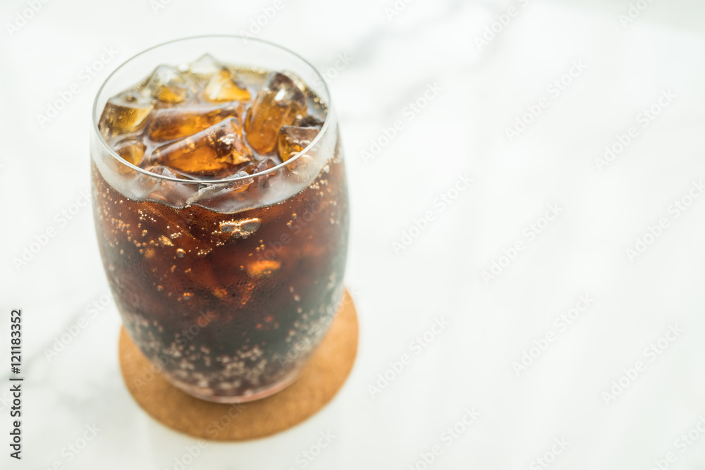 Poster Iced cola glass