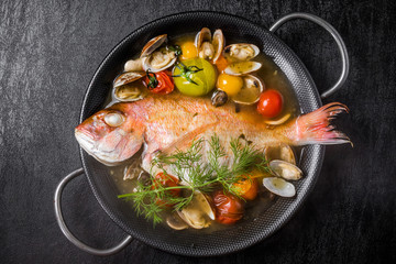 真鯛のアクアパッツア acqua pazza of the red snapper Italian