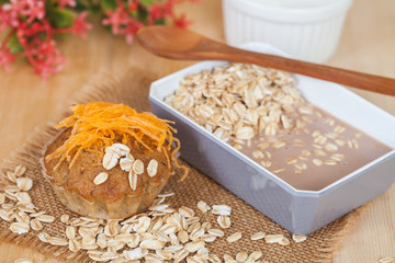 Banana cup cake with oat flakes