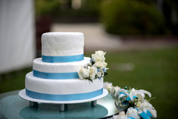 wedding cake