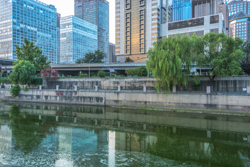 Fototapeta na wymiar Downtown City skyline along the River in China.