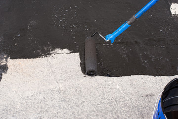 priming  concrete screed