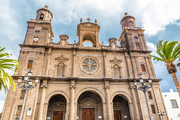 Fototapeta na wymiar Cathedral of Santa Ana - Las Palmas, Gran Canaria