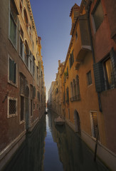 Fototapeta na wymiar Portrait orientation of Venice canal