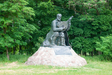 Obraz premium Monument to Ostap Veresayu- Ukrainian Kobzar.
