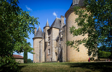 Fototapeta na wymiar Chateau de Montal en Corrèze.