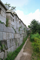 Fototapeta na wymiar 서울의 한양 성벽