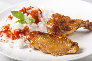 Buffalo chicken wings with sticky rice