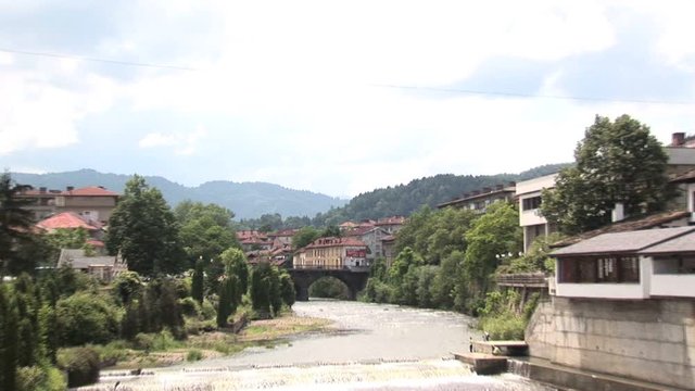 Zoom-out from the Troyan river