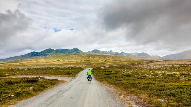 Cycling in Rondane