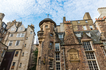 Fototapeta na wymiar buildings at Lady Stairs Close in Edinburgh