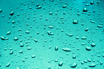 selective focus - water drops on dark tone with vignette