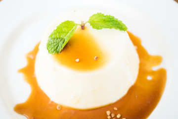 Caramel pudding and panna cotta dessert