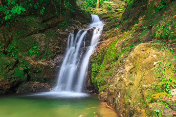 Fototapeta na wymiar nature for waterfall