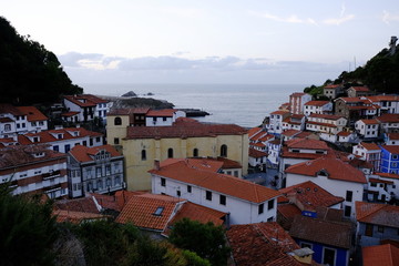 Naklejka na ściany i meble panorama di Cuddillero Asturia