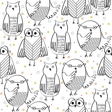 Vector hand drawn seamless pattern with owls