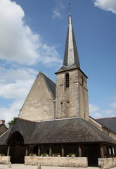 Fototapeta na wymiar Eglise Saint Etienne à Cheverny.