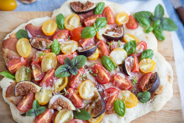 Tomaten Pizza 
