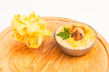 Julienne with mushrooms and chicken