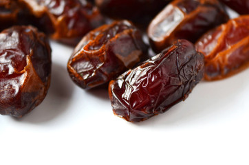sun dried dates